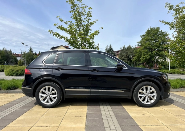 Volkswagen Tiguan cena 95900 przebieg: 144000, rok produkcji 2018 z Ciechanów małe 781